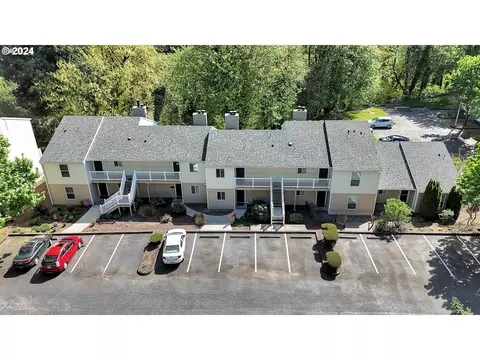 13216 NE Salmon Creek Ave #P2, Vancouver, WA 98686