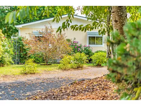 5404 NE 121st Ave #103, Vancouver, WA 98682
