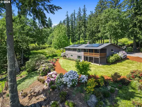37909 Hungry Hill Dr, Scio, OR 97374