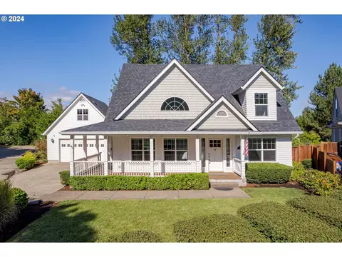 4379 Berry Ln, Eugene, OR 97404