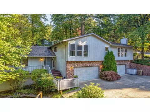 1 Bernini Ct, Lake Oswego, OR 97035