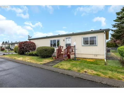 13216 NE 59th St #4, Vancouver, WA 98682