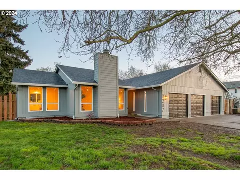 10207 NE 35th St, Vancouver, WA 98662
