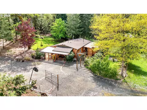 29510 Simmons Rd, Eugene, OR 97405