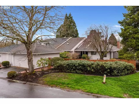 7375 SW East Lake Ct, Wilsonville, OR 97070