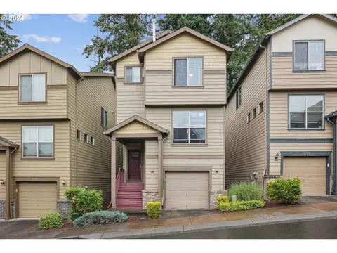 15575 SW Stone Ridge Cir, Beaverton, OR 97007