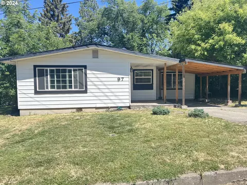 97 Cedar St, La Grande, OR 97850