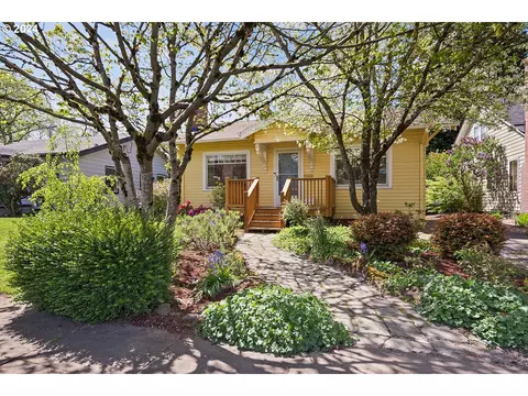 6515 SE 20th Ave, Portland, OR 97202