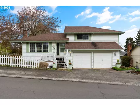 3705 SE Stott Ave, Troutdale, OR 97060