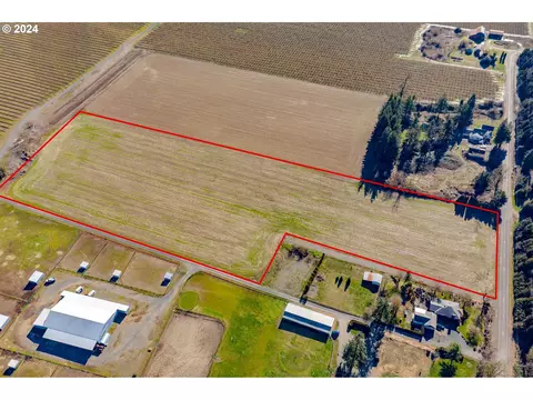 9290 Santiam Loop SE, Aumsville, OR 97325