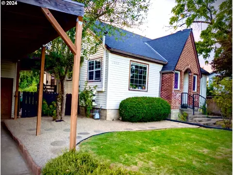 3082 Sunset Dr, Forest Grove, OR 97116