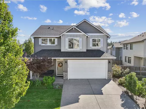 3520 NE Spruce Dr, Camas, WA 98607