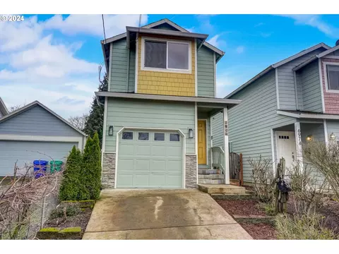 6968 N Columbia Way, Portland, OR 97203