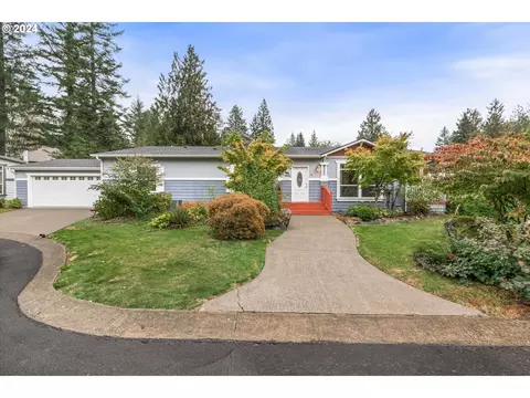 24686 E Cedar Hill Pl, Welches, OR 97067
