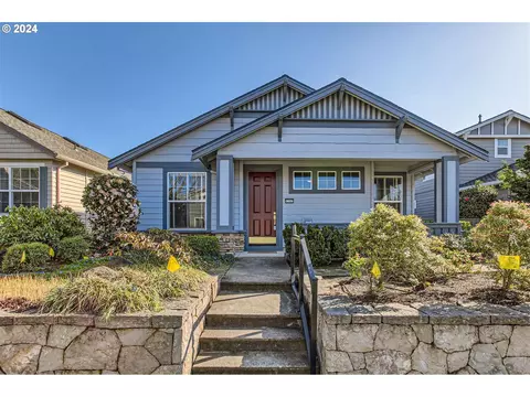 6392 NE Copper Beech Dr, Hillsboro, OR 97124