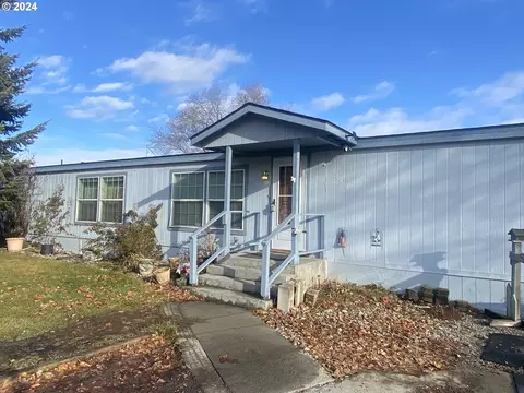 3450 Kirkway Dr, Baker City, OR 97814
