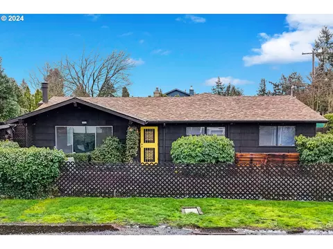 7012 SE Ogden St, Portland, OR 97206