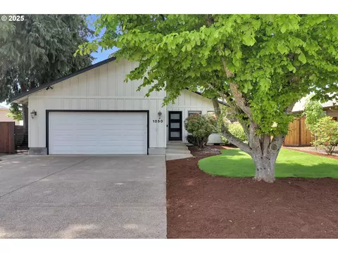 1050 Arcadia Dr, Eugene, OR 97401