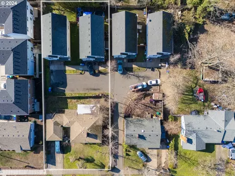 317 SE 129th Ave, Portland, OR 97233