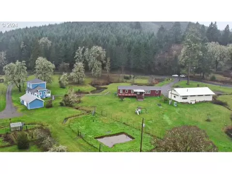 37121 Alexander Rd, Philomath, OR 97370