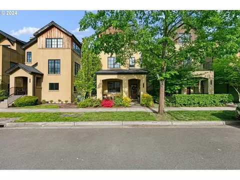 2863 Lord Byron Pl, Eugene, OR 97408 photo 1