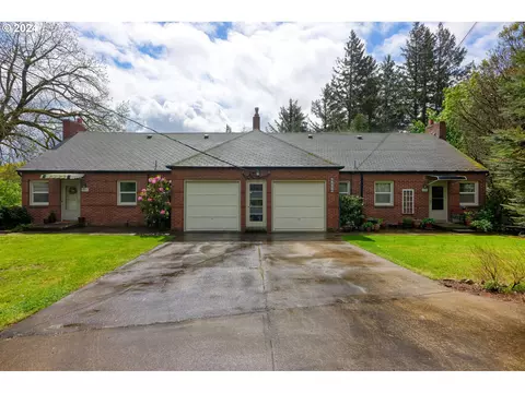6616 SW Canyon Ln, Portland, OR 97225