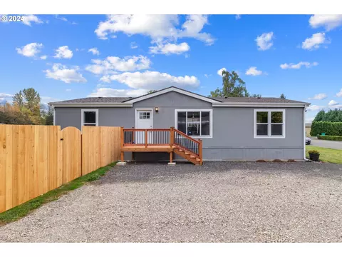 8008 NE 179th St #8, Battle Ground, WA 98604