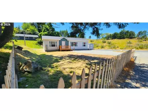 29865 Colvin St, Gold Beach, OR 97444