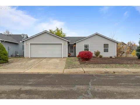 212 NW Bonanza Ave, Dallas, OR 97338