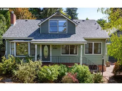330 Crest Dr, Eugene, OR 97405