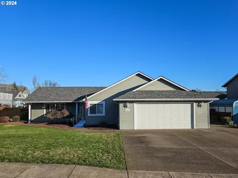 790 SE Cynthian Dr, Dallas, OR 97338