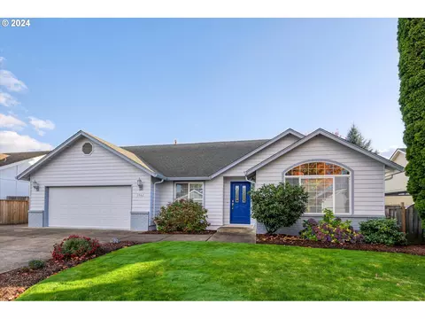 3562 Warwick Ln, Eugene, OR 97401