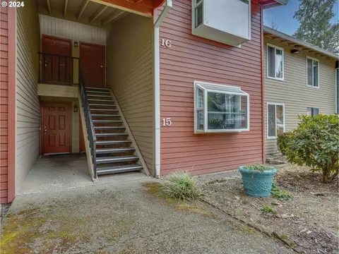 11990 SW Corby Dr #15, Portland, OR 97225