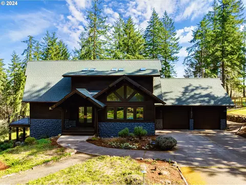 32832 Kestrel Ln, Eugene, OR 97405