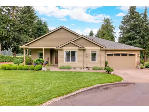 25595 S Rhoten Rd, Aurora, OR 97002