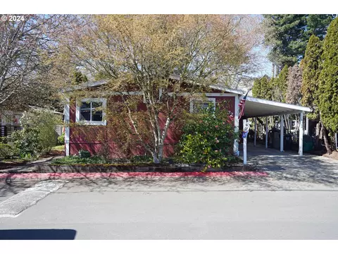 8300 NE Quatama St # 72, Hillsboro, OR 97124