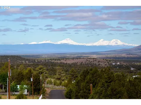 se pueblo rd, Prineville, OR 97754
