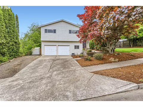3232 Watercrest Rd, Forest Grove, OR 97116
