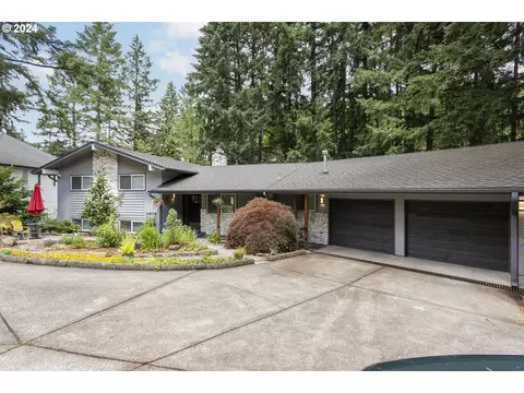 7000 SW Tierra Del Mar Dr, Beaverton, OR 97007