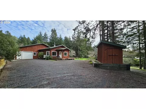 42695 Rhody Ln, Port Orford, OR 97465