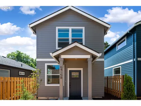 6415 SE Tibbetts St, Portland, OR 97206