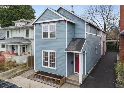 3615 SE Belmont St, Portland, OR 97214