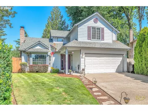 8493 SW Bonaventure Ln, Portland, OR 97224
