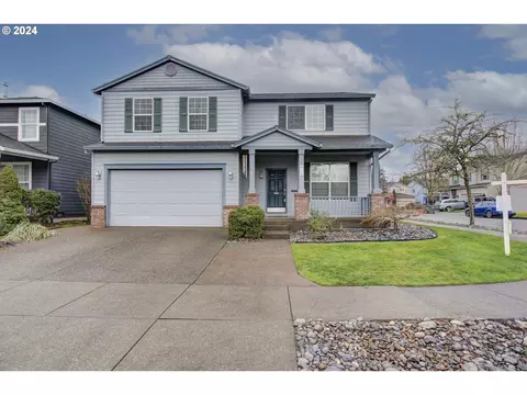 823 NW Harvest Moon Dr, Hillsboro, OR 97124