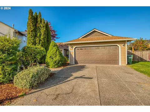 1027 NW 1st Pl, Hillsboro, OR 97124