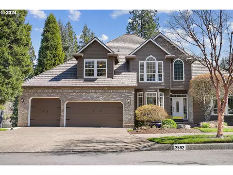 2892 SE Vista Way, Gresham, OR 97080