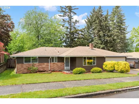 1047 SE 213th Ave, Gresham, OR 97030