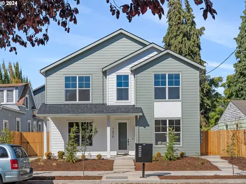 7475 N New York Ave #1, Portland, OR 97203