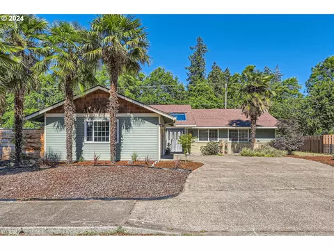 3578 SE Roanoke Ct, Hillsboro, OR 97123