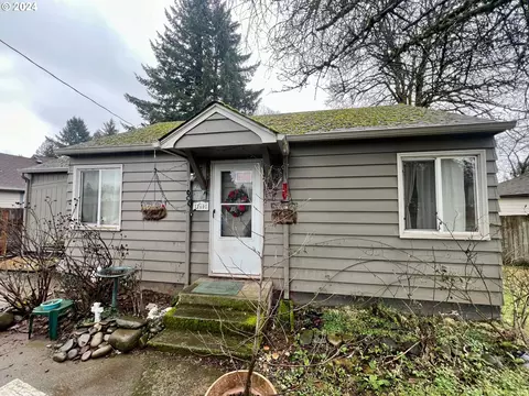 760 G St, Washougal, WA 98671